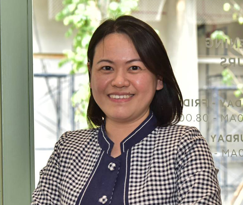 Assoc. Prof. Dr. Sornkanok Vimolmangkang, Department of Pharmacognosy and Pharmaceutical Botany, Faculty of Pharmaceutical Sciences, Chulalongkorn University