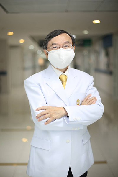 Professor Kiat Ruxrungtham, M.D., Director of the CVRC added that the development of the ChulaCov19 