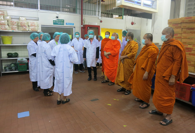 Study tour at the Nutrition Department, Ramathibodi Hospital