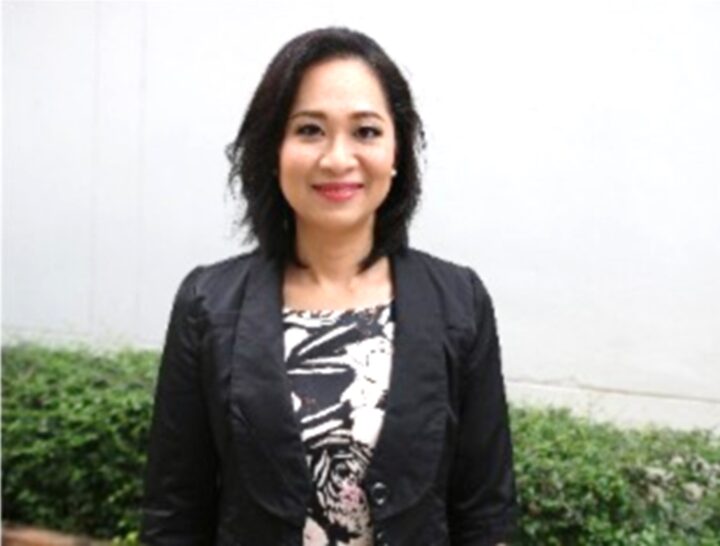 Newswise: Rocking Traffic Poles from Natural Rubber: An Accomplishment by a Chula Lecturer for Road Safety