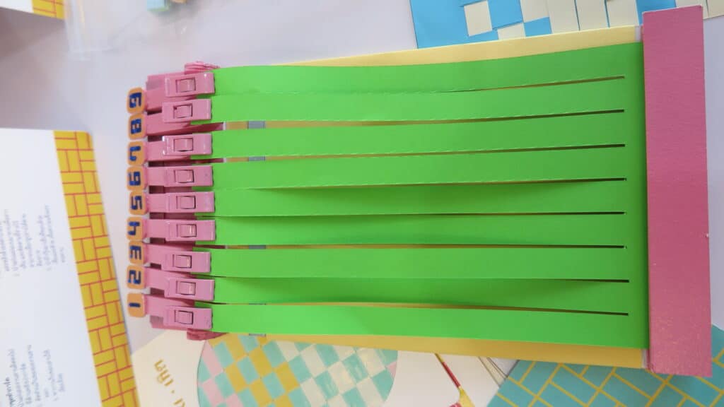 Newswise: “Creative Weaving” an Activity Kit that Makes Art Work an Easy Task Anyone Can Do