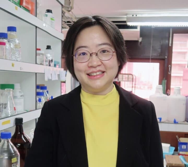 Associate Professor Dr. Kuakarun Krusong of the Department of Biochemistry, Faculty of Science, Chulalongkorn University