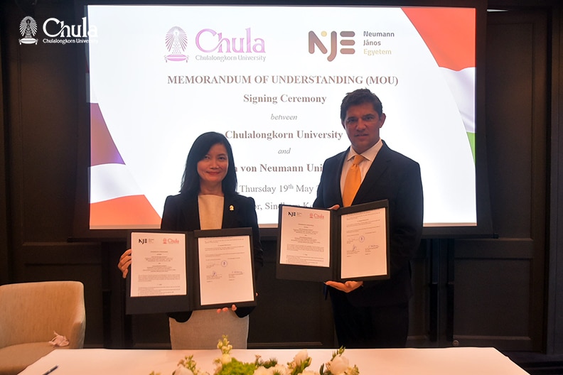 Chula Signs MoU for Academic Cooperation with John von Neumann University-2