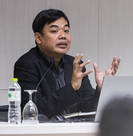 Assistant Professor Dr. Kasem Penpinan, Department of Philosophy, Faculty of Arts, Chulalongkorn University