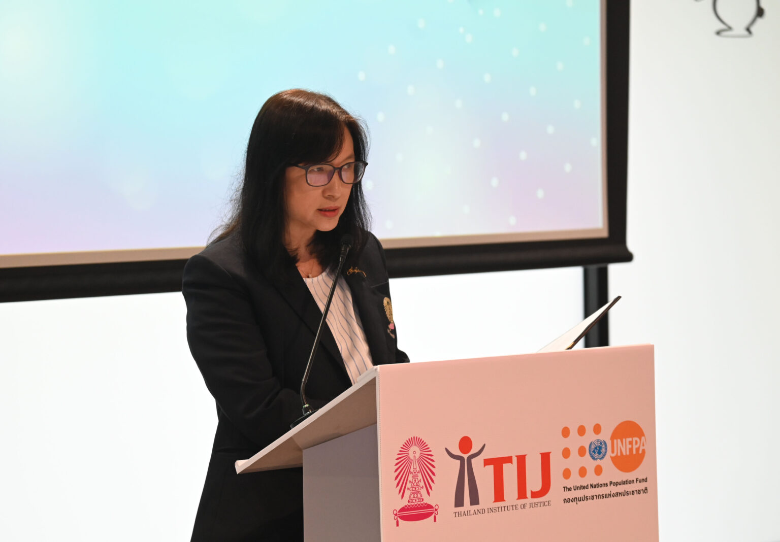 Assoc. Prof. Dr. Pannee Cheewinsiriwat 
Assistant Vice President for Research Affairs 
Chulalongkorn University