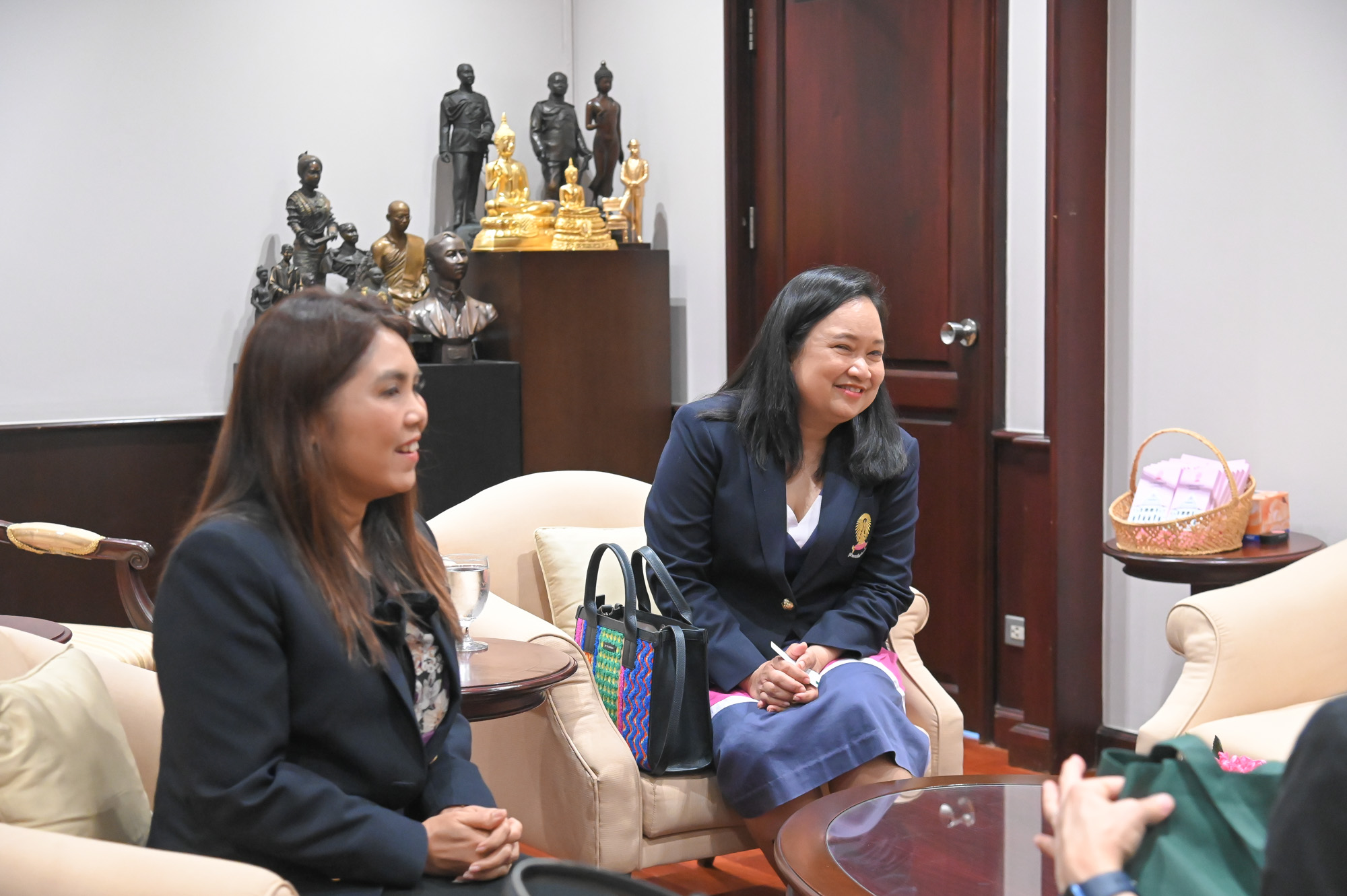 Representatives from Ohio University Discuss Collaboration Expansion with Chulalongkorn University 