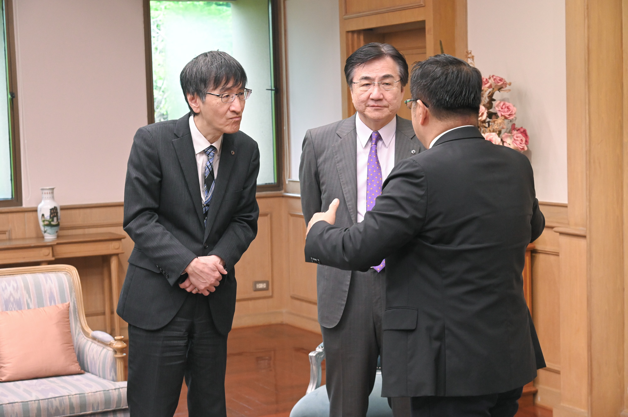 Chulalongkorn University Executives Welcome Tohoku University President to Discuss Academic Collaboration 