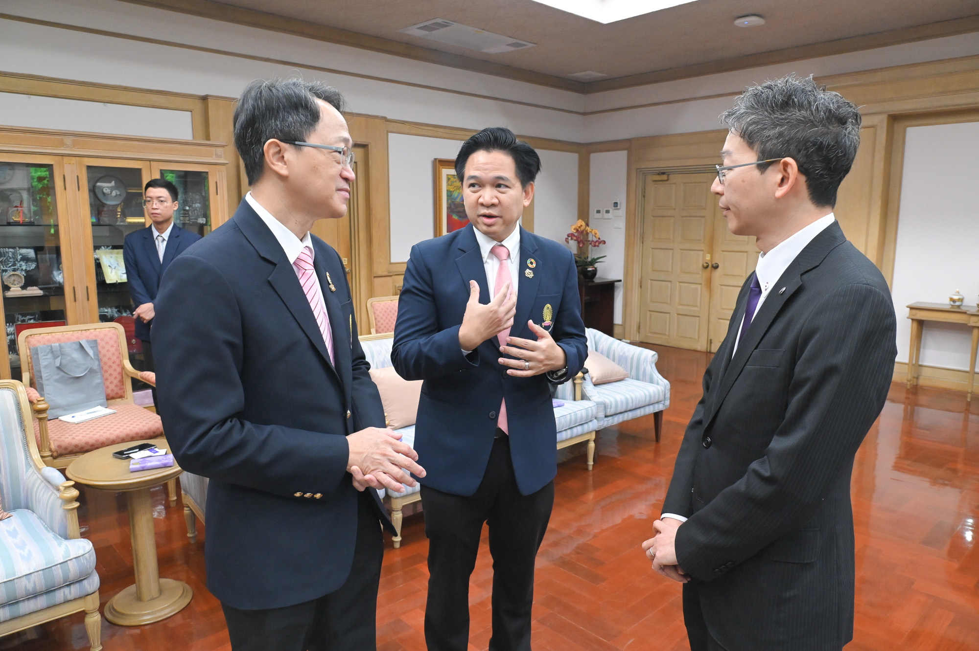 Chulalongkorn University Executives Welcome Tohoku University President to Discuss Academic Collaboration 