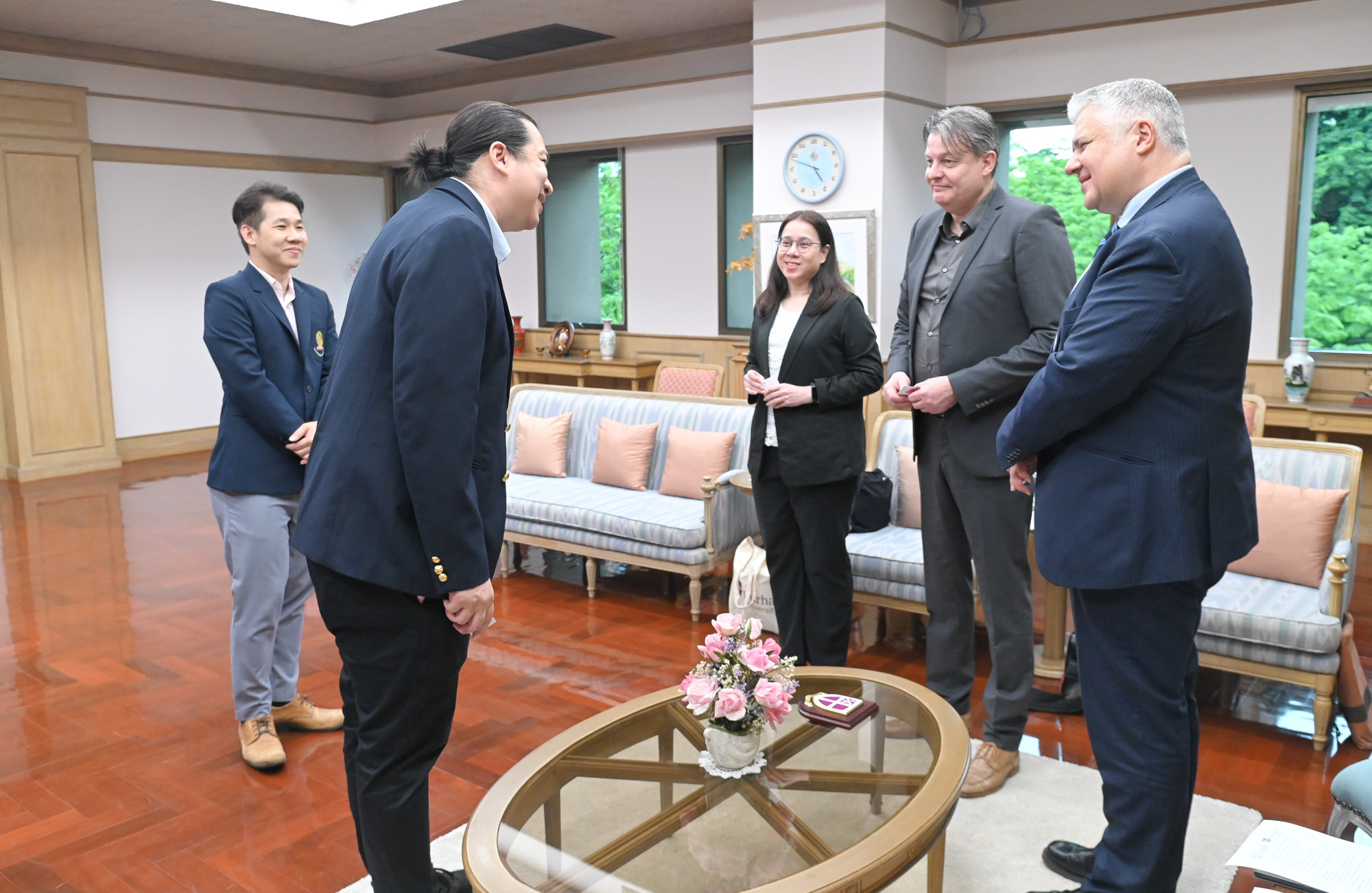 Chulalongkorn University Welcomes Executives from Durham University for Academic Collaboration 