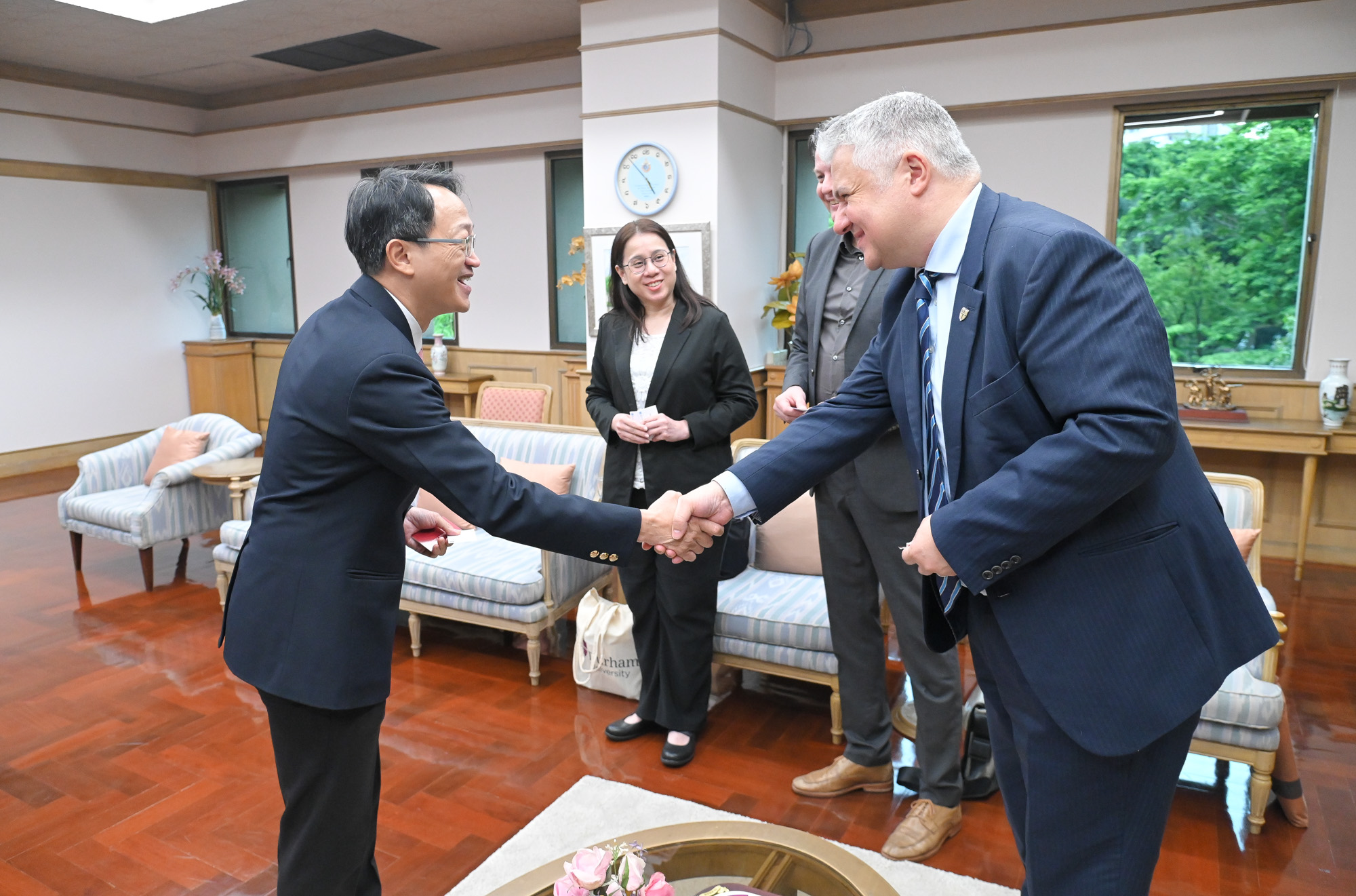 Chulalongkorn University Welcomes Executives from Durham University for Academic Collaboration 