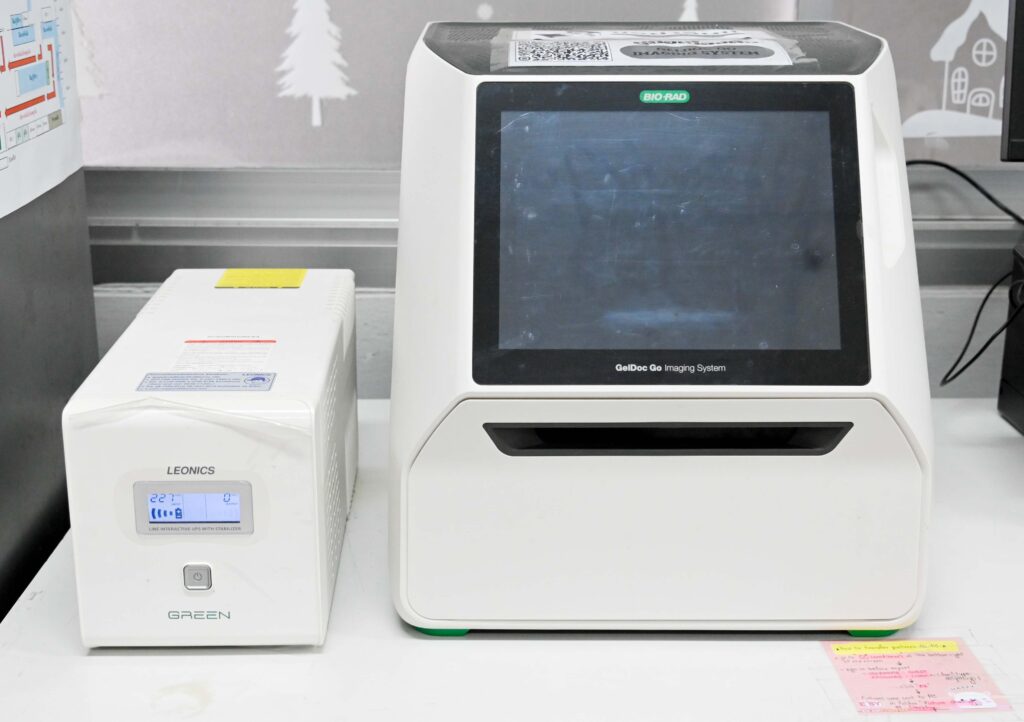 เครื่อง Polymerase Chain Reaction (PCR) เพิ่มจำนวน DNA ในตำแหน่งเฉพาะ