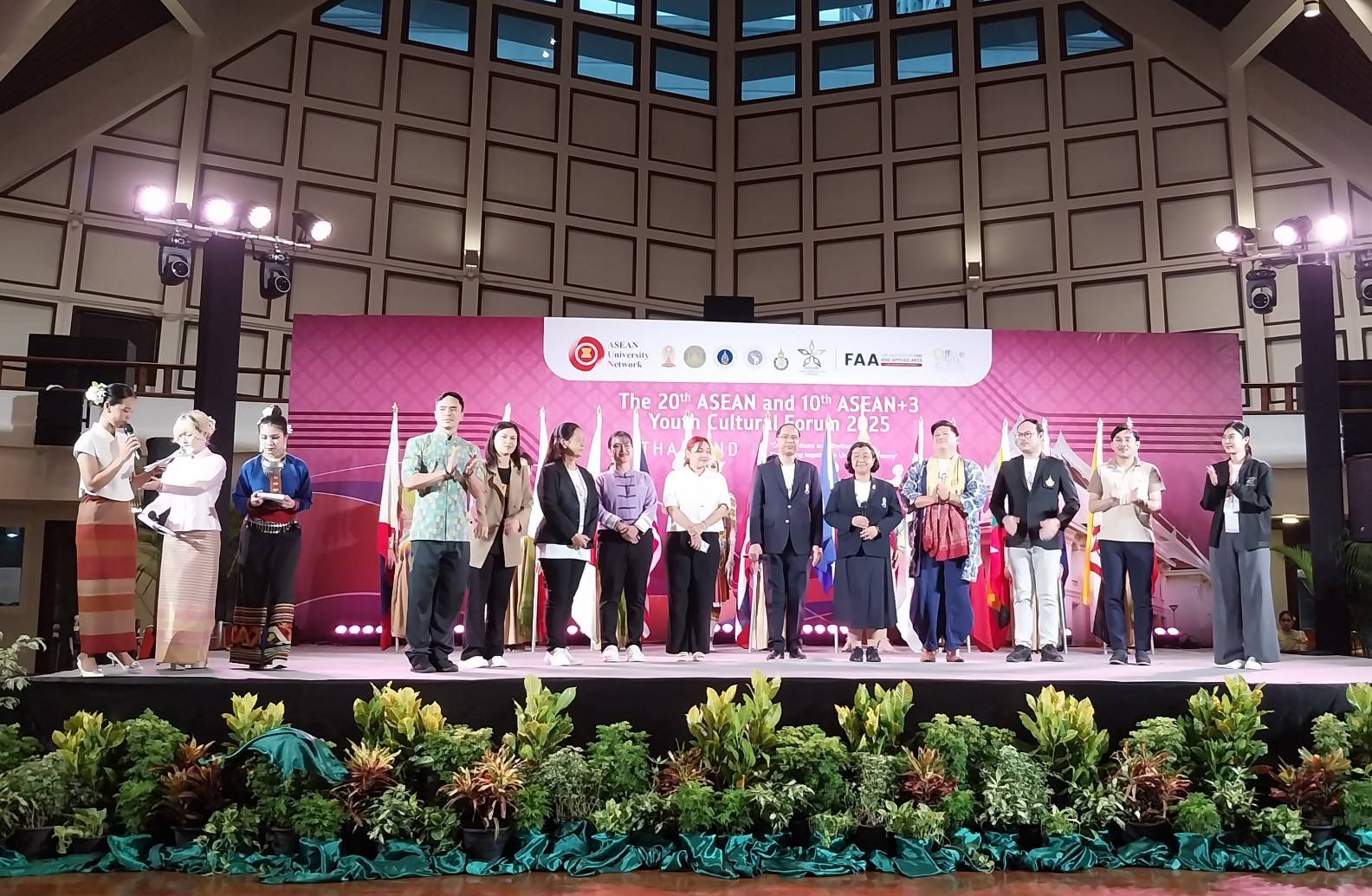 Chula Hosts 20th ASEAN and 10th ASEAN+3 Youth Forum to Foster Cultural Collaboration 