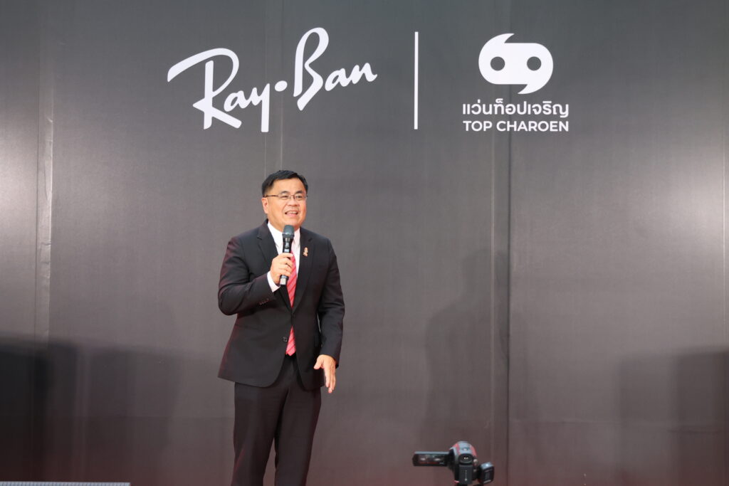 Professor Dr. Wilert Puriwat
 President, Chulalongkorn University
