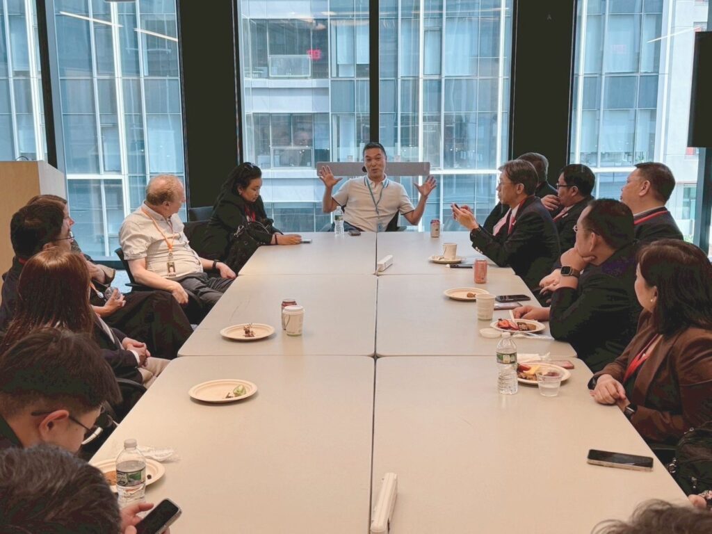 Chula Executives Collaborate with Amazon USA to Exchange Ideas on Educational Innovation with Amazon Web Services 