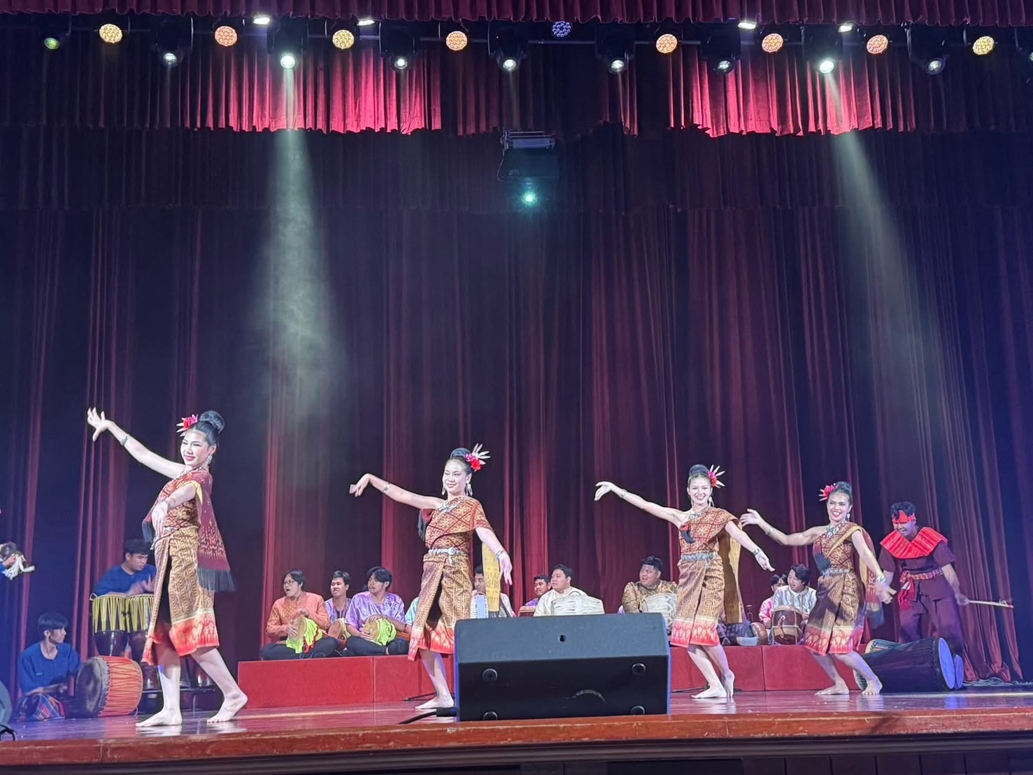 Chula Hosts 20th ASEAN and 10th ASEAN+3 Youth Forum to Foster Cultural Collaboration 