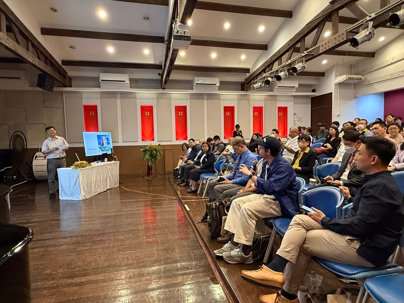 “AI & Artistic ”Innovation”—Chulalongkorn’s 1st AI Symposium on Fine and Applied Arts at Faculty of Fine and Applied Arts  