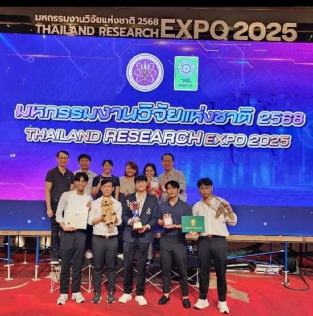 “Albumin Extract for Dogs from Lipemic Plasma” by Chula Students and Faculty Wins Gold Medal and Innovation Award at Thailand Research Expo 2025