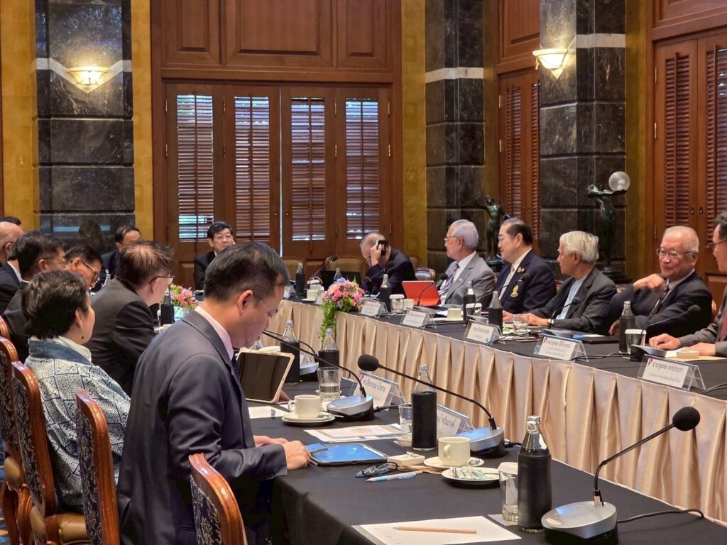 Chulalongkorn University Council Chairman Joins “Thailand Knowledge Network” Forum, Reflecting on the Role of Universities during Times of Crisis 