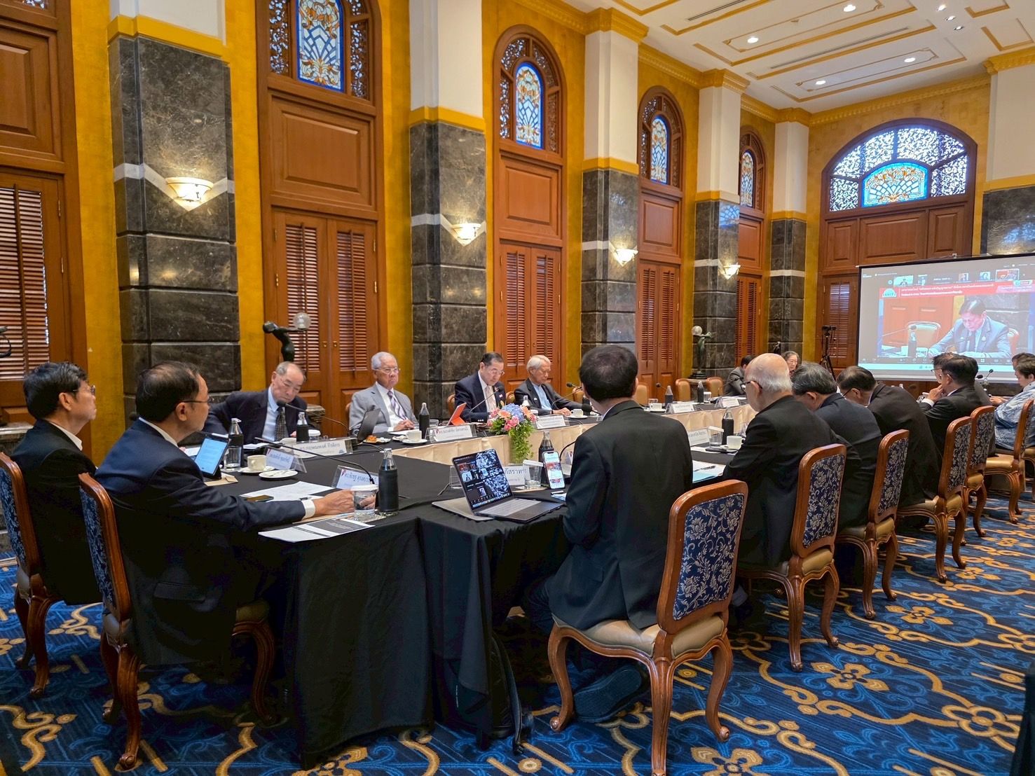 Chulalongkorn University Council Chairman Joins “Thailand Knowledge Network” Forum, Reflecting on the Role of Universities during Times of Crisis 