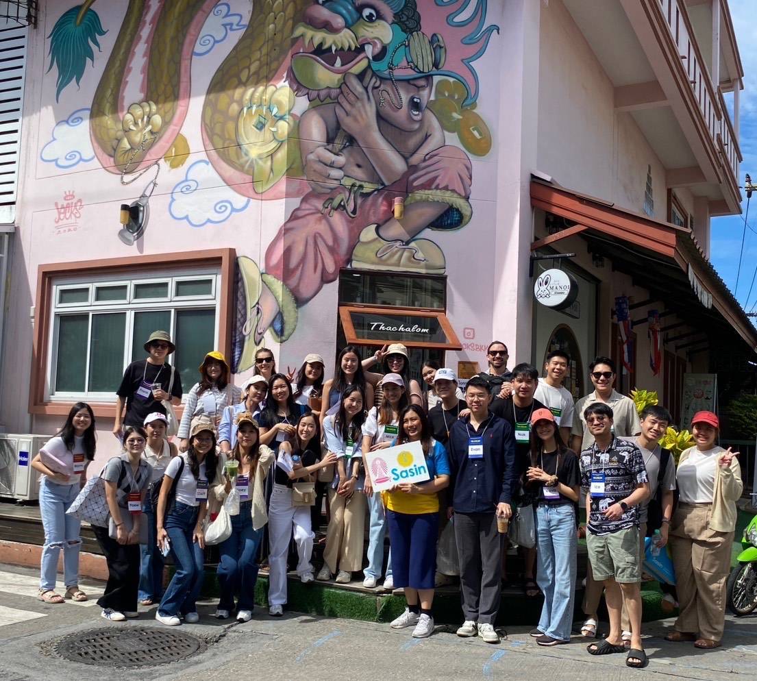 Sasin MBA Students Engage in Sustainable Branding with Tha Chalom Community