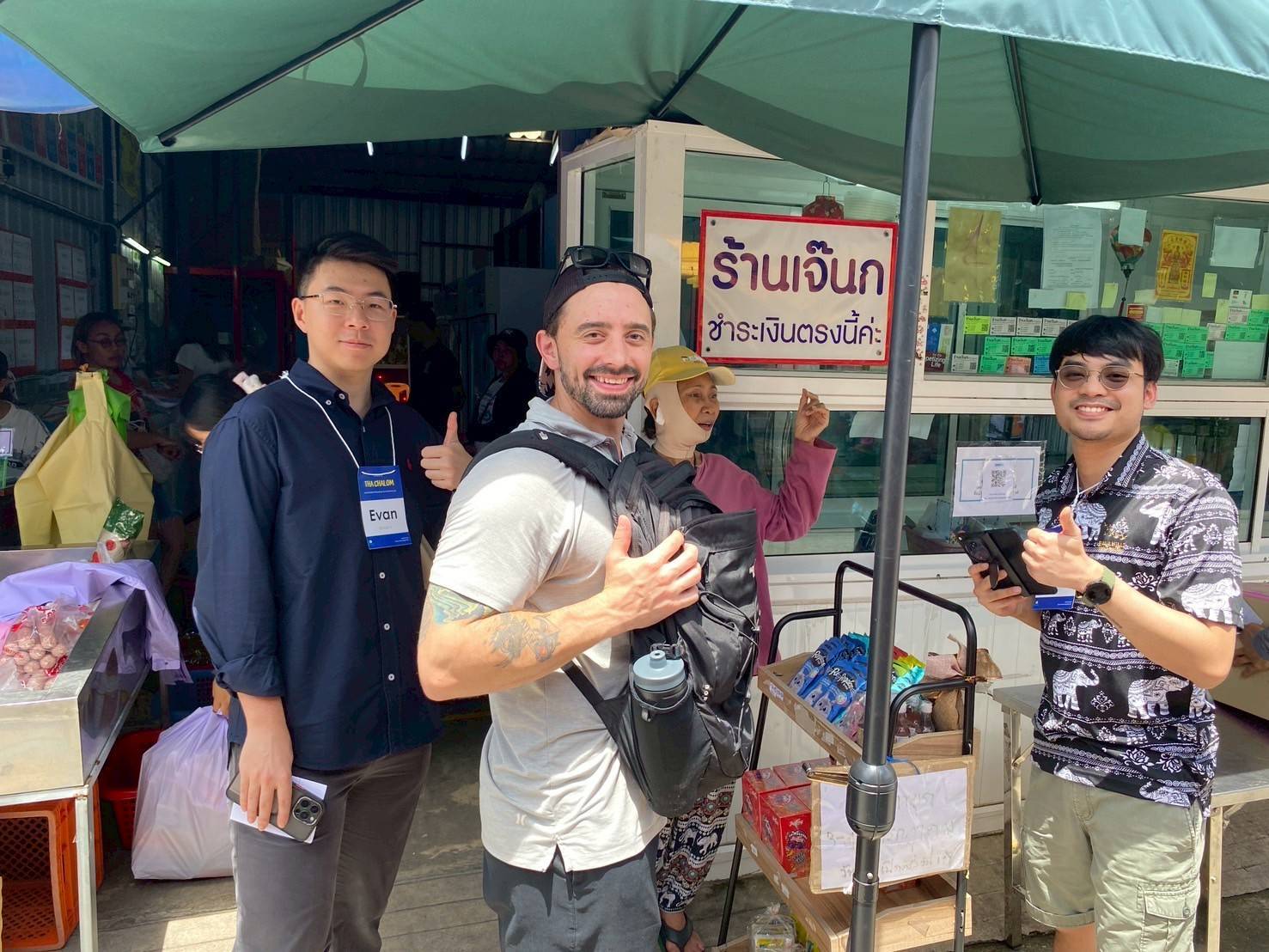 Sasin MBA Students Engage in Sustainable Branding with Tha Chalom Community