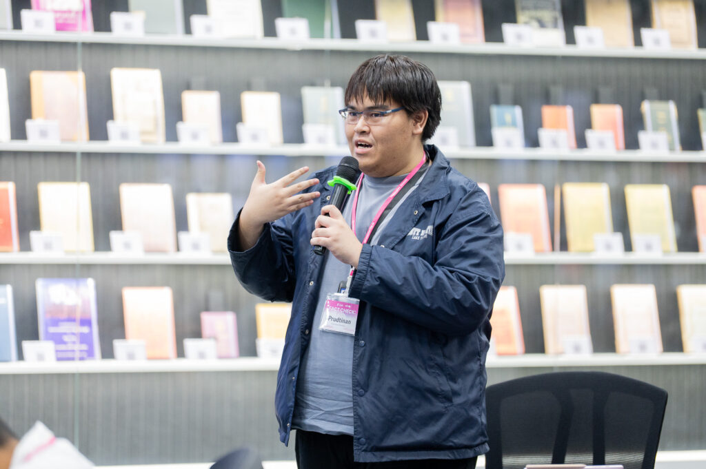 Chula Joins Forces with Google and AFP to Equip Thai Journalists with AI Tools to Combat Fake News in the Digital Era จุฬาฯ จับมือ Google และ AFP ติดอาวุธ AI จับเท็จข่าวให้สื่อมวลชนไทย รับมือ Fake News ยุคดิจิทัล