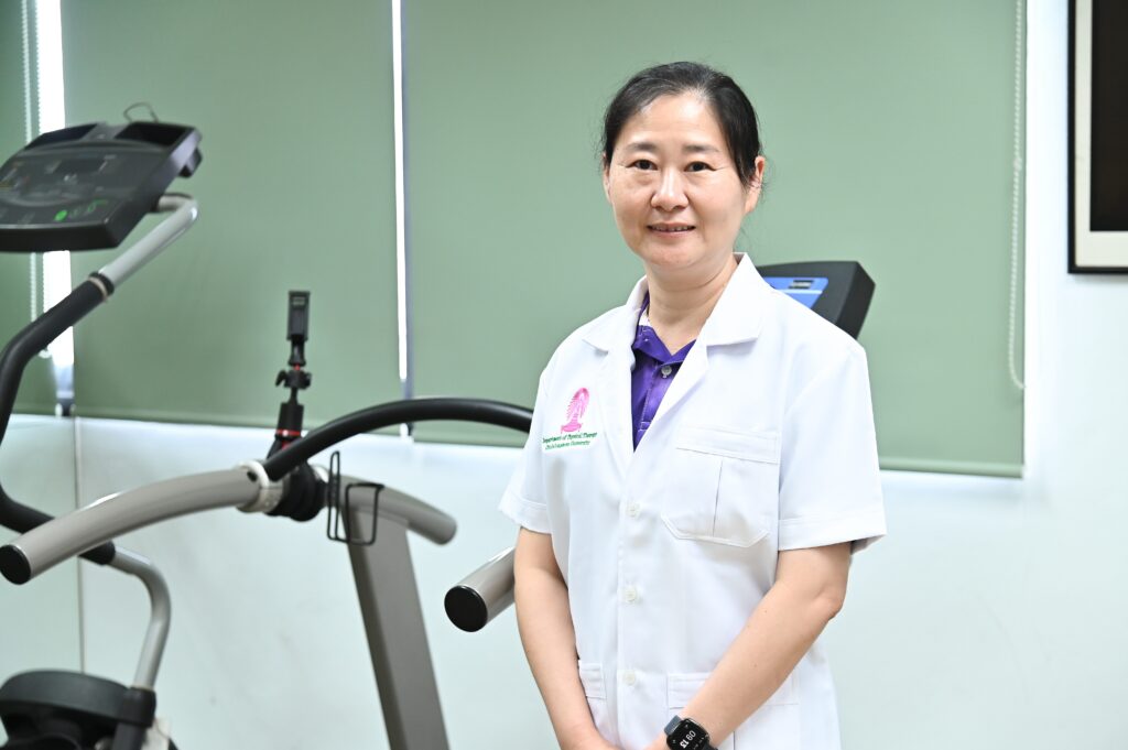 ดร. สุดารัตน์ บริสุทธิ์ อาจารย์ประจำภาควิชากายภาพบำบัด คณะสหเวชศาสตร์ จุฬาฯ