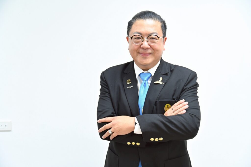 ศ. ดร.สถิรกร พงศ์พานิช 