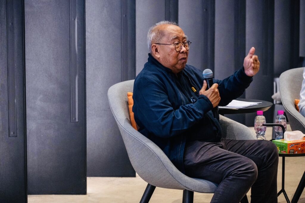 คุณนิธิ สถาปิตานนท์ ผู้ก่อตั้ง 49GROUP