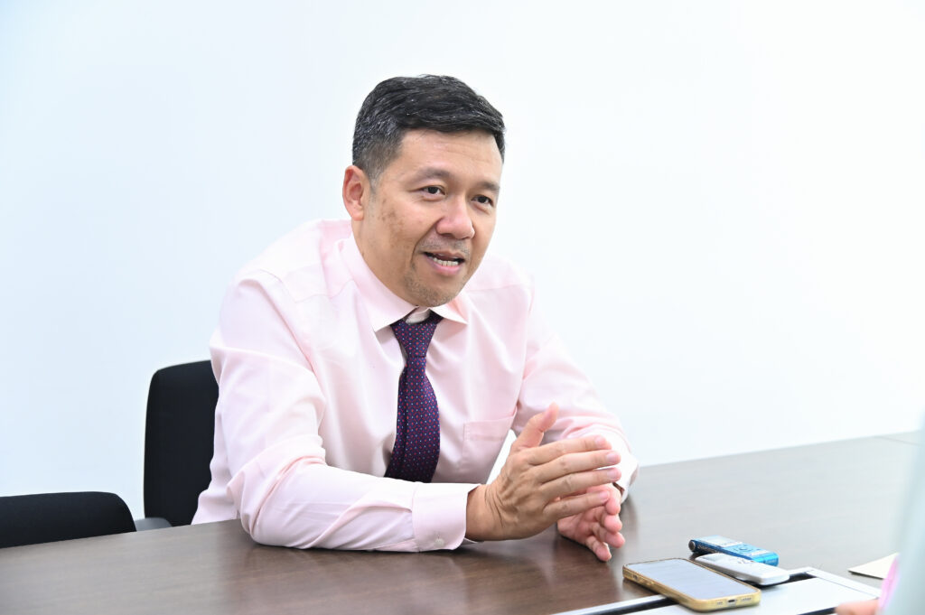 ผศ.นพ.สีหธัช งามอุโฆษ ภาควิชาออร์โธปิดิกส์